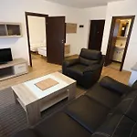 Apartments Kolonija